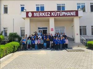 Yalova Mareşal Fevzi Çakmak İlkokulu 4-B Sınıfından Kütüphanemize Ziyaret